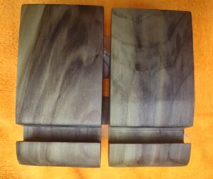 Poplar-Wood Cell Phone Holder - Image 3